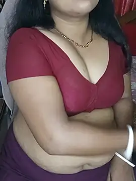 Snapshot of Anushka_21 chatting on 07.23.26 Anushka 21 online show from 07.23.26