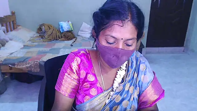 Snapshot of Novapol chatting on 07.03.26 Novapol online show from 07.03.26