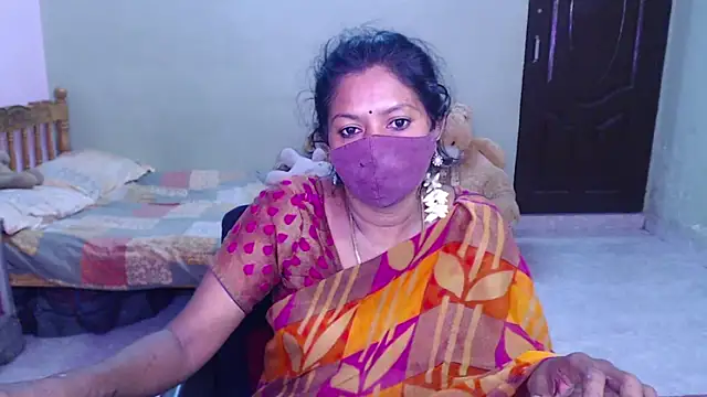 Snapshot of Novapol chatting on 08.01.26 Novapol online show from 08.01.26