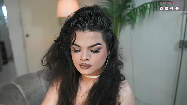 artechloe online show from 09.24.25