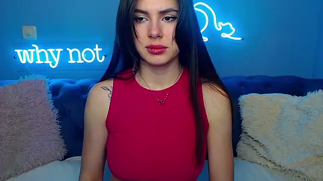 Snapshot of ViollinaLove chatting on 02.17.25 ViollinaLove online show from 02.17.25