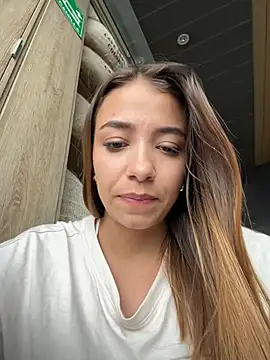 Hall 16 online show from 12.26.24