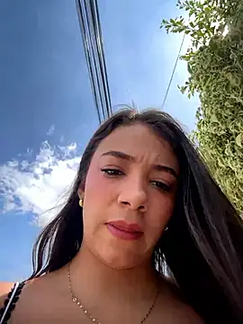 Hall 16 online show from 10.05.25