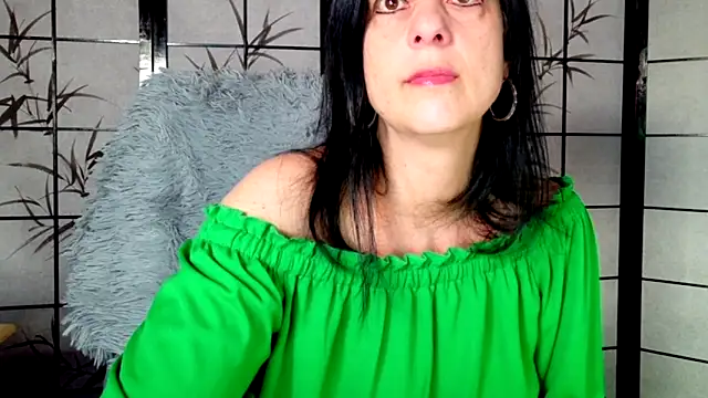 Snapshot of _Sweetlonglips_ chatting on 01.17.26 Sweetlonglips online show from 01.17.26