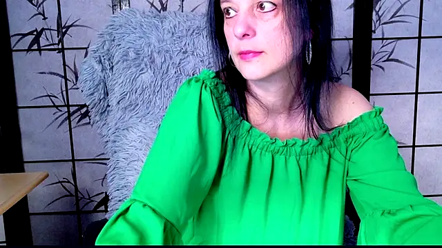  Sweetlonglips  online show from 04.21.26