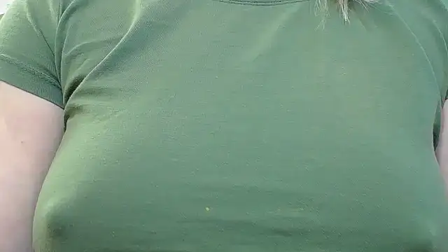 Snapshot of miaa_sunn chatting on 02.10.26 miaa sunn online show from 02.10.26