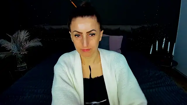 Rebecca Diamond online show from 02.10.26