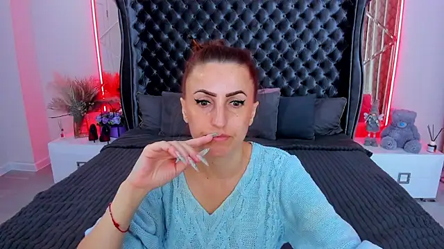 Rebecca Diamond online show from 05.10.26