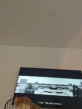 Snapshot of curchez_ chatting on 02.19.25 curchez online show from 02.19.25