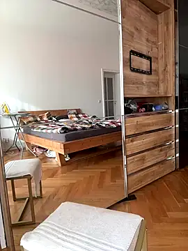 Pia July  online show from 10.27.25