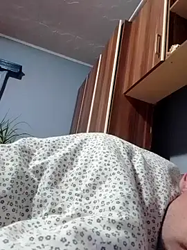 Snapshot of Rolandxxxr chatting on 03.10.25 Rolandxxxr online show from 03.10.25