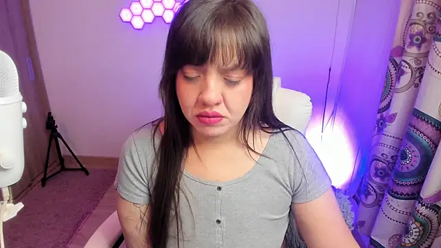 sophia grants online show from 10.28.25