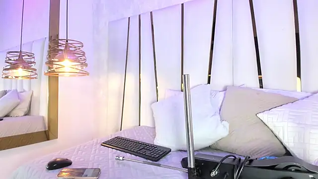 Snapshot of elena_mature chatting on 05.25.26 elena mature online show from 05.25.26
