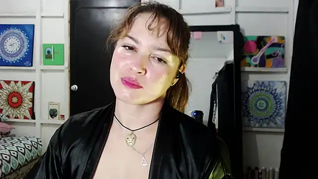 Snapshot of solamatista11 chatting on 10.14.25 solamatista11 online show from 10.14.25