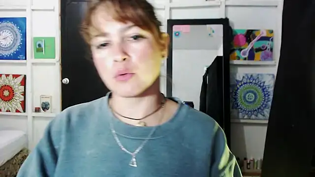 Snapshot of solamatista11 chatting on 10.27.25 solamatista11 online show from 10.27.25