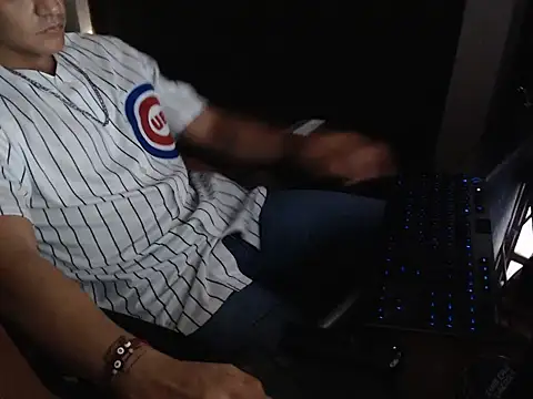 Snapshot of GruesoMexico chatting on 04.03.26 GruesoMexico online show from 04.03.26