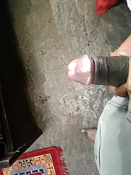 Snapshot of rameshmry1 chatting on 12.14.25 rameshmry1 online show from 12.14.25