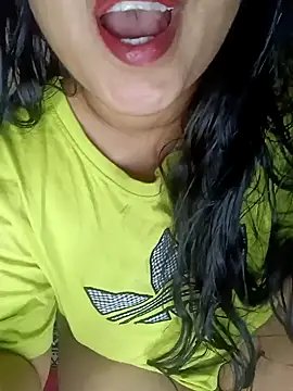 Snapshot of Sweet-Berry chatting on 01.16.25 Sweet-Berry online show from 01.16.25