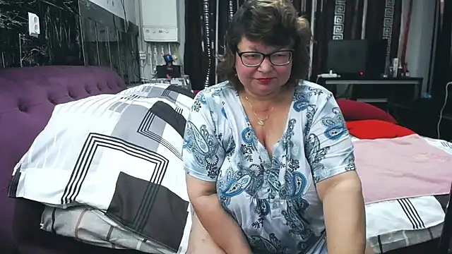 SweetMommaX online show from 06.09.26