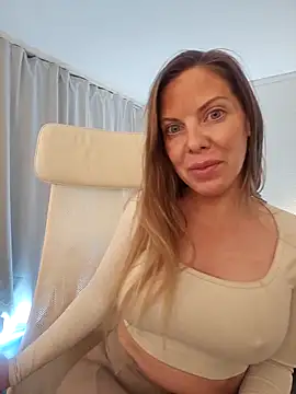 Snapshot of novaforyou1 chatting on 11.26.25 novaforyou1 online show from 11.26.25