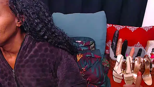 sexybootylicious online show from 06.19.26