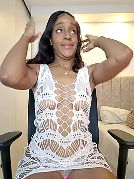 Maya Lewis online show from 07.16.26