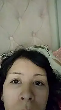 Haru Queenn online show from 02.04.25