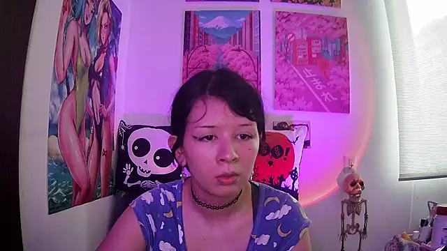 Haru Queenn online show from 10.05.25