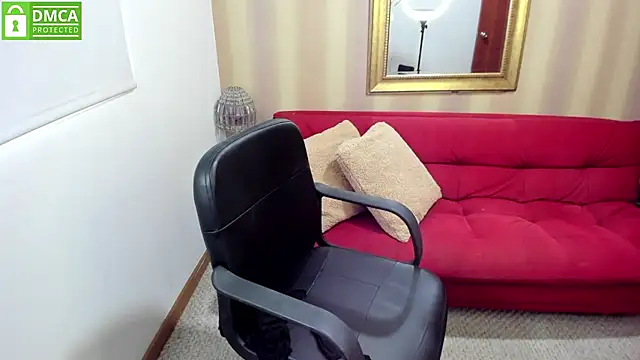 NicolettColin online show from 10.27.25