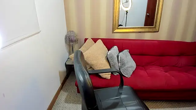 NicolettColin online show from 04.20.26