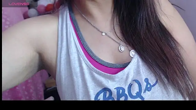 Snapshot of Bekkakinky chatting on 02.27.26 Bekkakinky online show from 02.27.26