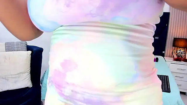 Snapshot of gabytyara2 chatting on 11.03.25 gabytyara2 online show from 11.03.25