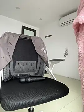 Shyn   online show from 03.08.25