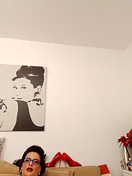 RebeccaNoble online show from 02.24.25