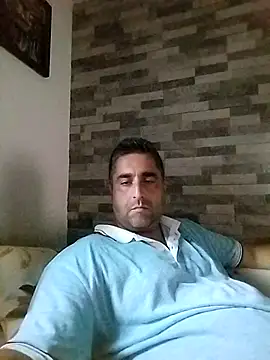 ADRIAN ADI40 online show from 10.10.25