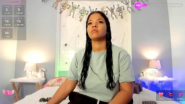 SophiaaStone online show from 10.24.25