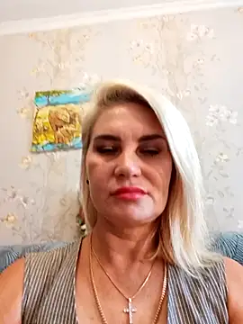 JennyOMay online show from 09.25.25