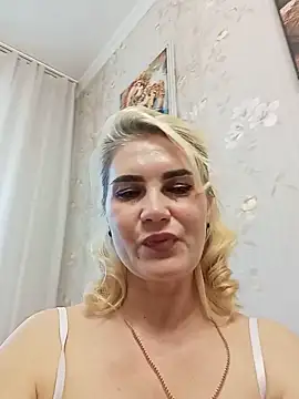 Snapshot of JennyOMay chatting on 06.02.26 JennyOMay online show from 06.02.26