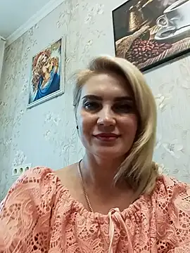 Snapshot of JennyOMay chatting on 06.11.26 JennyOMay online show from 06.11.26