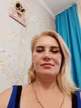 Snapshot of JennyOMay chatting on 06.14.26 JennyOMay online show from 06.14.26