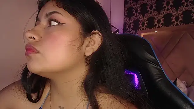 ChantalPetit online show from 07.09.26