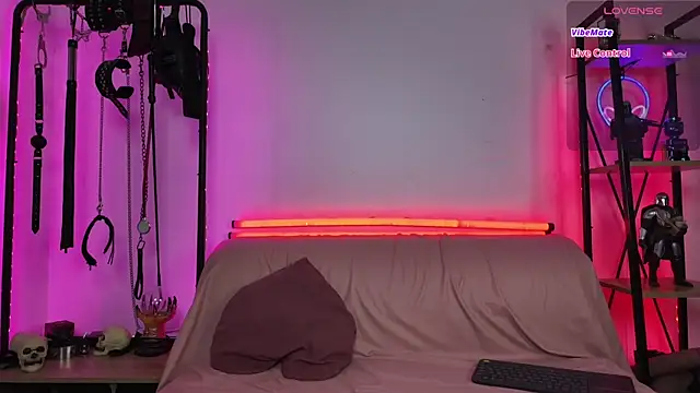 CyberXGoddess online show from 06.04.26