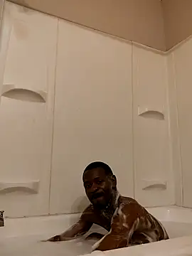 Maculine Stayr online show from 01.12.25