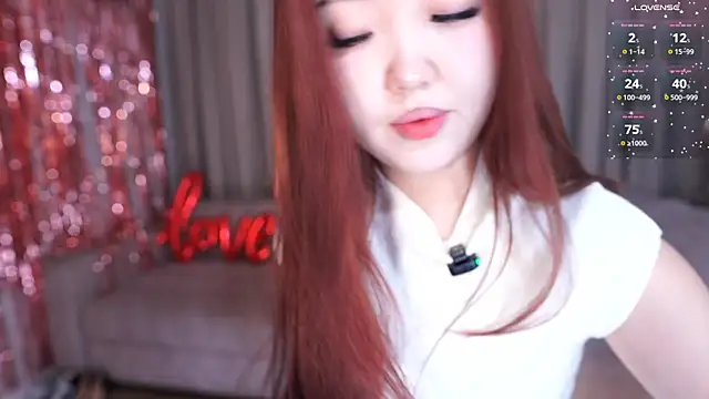 Snapshot of k_kimikooo chatting on 09.23.25 k kimikooo online show from 09.23.25