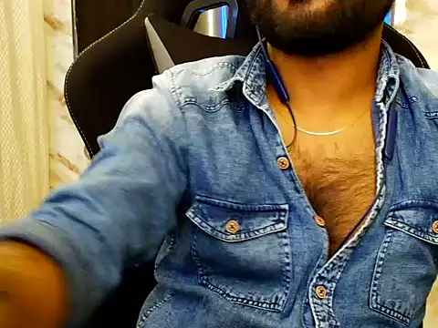 Snapshot of SHENOY3 chatting on 02.05.26 SHENOY3 online show from 02.05.26