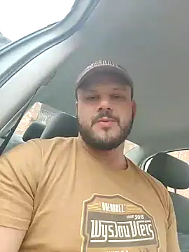 Snapshot of horsecockx chatting on 11.24.25 horsecockx online show from 11.24.25