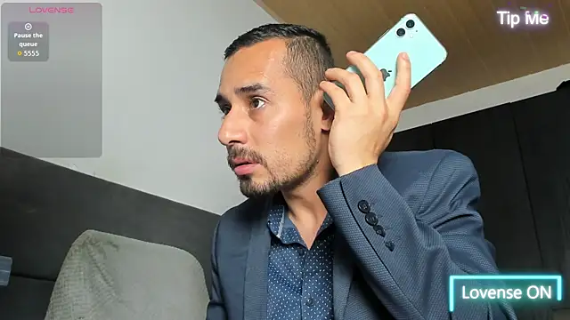 Snapshot of jhonyalzate2 chatting on 07.10.26 jhonyalzate2 online show from 07.10.26