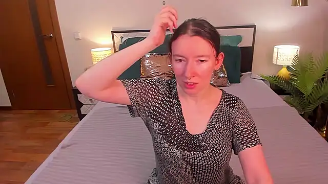 CatherineWalls online show from 03.12.26