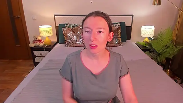 CatherineWalls online show from 07.18.26