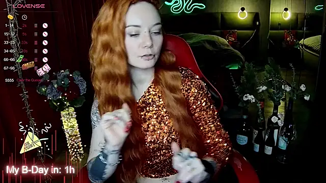 MaxPhoenixx online show from 11.04.25